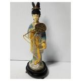 Asian geisha figurine w/box