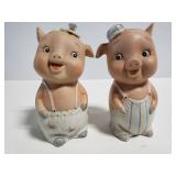 Pair of ceramic piggy banks