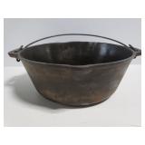 10.5in cast iron Dutch oven pot