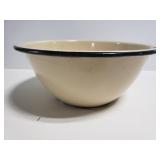 Heavy porcelain enamalware bowl
