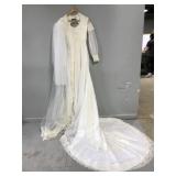 Vintage wedding dress with train & long veil
