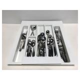 Dining utensil silverware