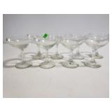 Set of 8 stemmed glasses