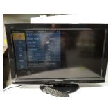 Panasonic 32 inch flat screen TV w/remote