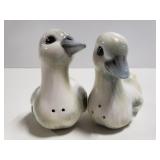 Ceramic duck salt/pepper shakers