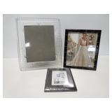 Glass, enameled and wood frame trio
