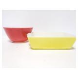 Vintage Pyrex bowl and casserole dish