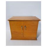 Large oak fold out jewelry chest