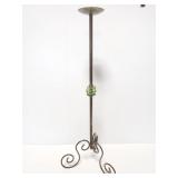 Pillar candle stand