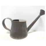 Metal watering can