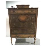 Antique Victorian chest of drawers on spindle legs