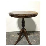 Vintage lamp plant stand table