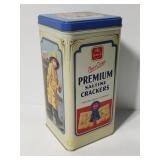 Reproduction vintage Saltine tin