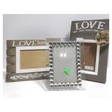 Farmhouse style and glass frames