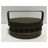 Vintage primitive kitchen baking mold