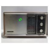 Vintage Panasonic AM/FM radio