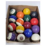 Full set of regulation pool balls