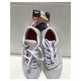 Adult size 5-6 white speedo shoes