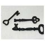 Cast metal key decor