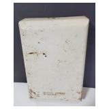 Older metal commercial c-fold towel dispenser