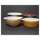Vintage Pyrex casserole and micing bowl dishes