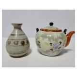 Pottery vase and porcelain teapot