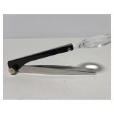 Tweezer magnifying glass combo tool