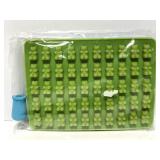Gummy bear / vitamin silicon molds w/ dropper