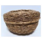 Small round vintage wicker trinket box