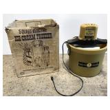 5 quart electric ice cream maker, works