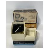 Vintage Montgomery Ward stak-load slide viewer