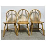 Lot of 3 oak wood dining chairs