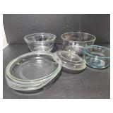 Assorted Pyrex pieces