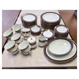 Legacy by Noritake navy/gold china set