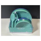 New pillowfort 24 pc dinnerware set