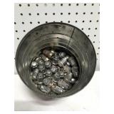 Can of lug nuts