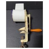 Vintage enameled kitched shredder