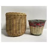 Lot of 2 small woven planter baskets
