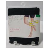 Medium Xhilaration shorts, new