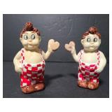 Vintage ceramic Big Boy shakers