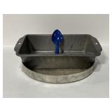 Lot of 2 metal pans & spoon