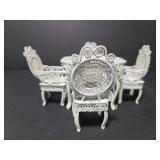 Doll house metal distro table set