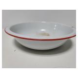 Enameled bowl