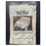 Cannon gold label antique white bedspread