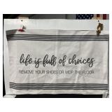 New remove your shoes rug