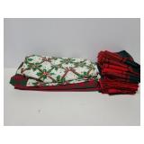 Holiday season table linnens