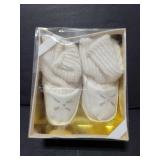 Size 2 Baby Deer vintage baby booties
