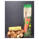 Cedar wood closet hangers