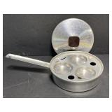 Aluminum egg poacher pot