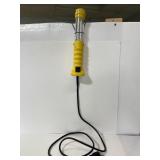 Hanging work lamp w/ outlet
